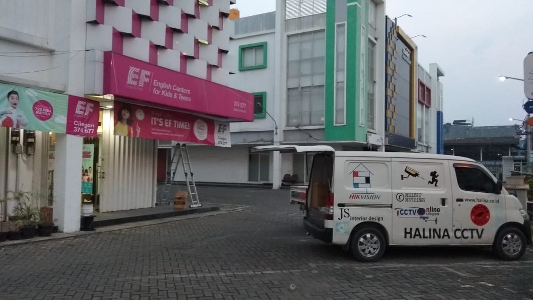 EF English First Ruko PCI ( MEI 2019 )